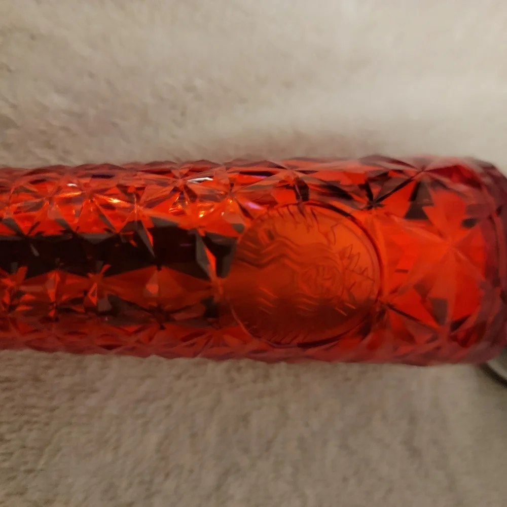 Starbucks 2023 Winter Cold Cup‎ Ornament Key Chain Red